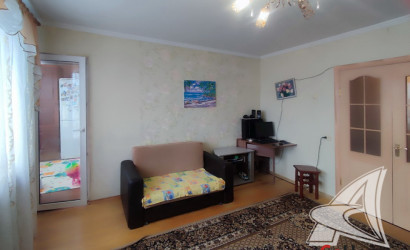 Купить 3-комнатную квартиру, Тельмы-1, , . Фото 4