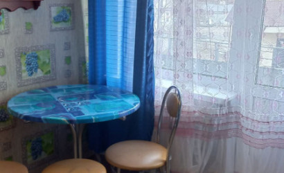 Снять 1-комнатную квартиру на сутки, Несвиж, советская 24. Фото 2