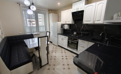 Снять 2-комнатную квартиру на сутки, Кобрин, Парковая 24. Фото 3