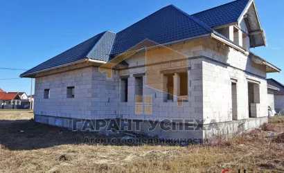  2-этаж.(263 м2), Брест(Сергея Смирнова писателя)