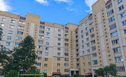 Купить 1-комнатную квартиру, Барановичи, 50 Лет БССР ул., 70. Фото 1