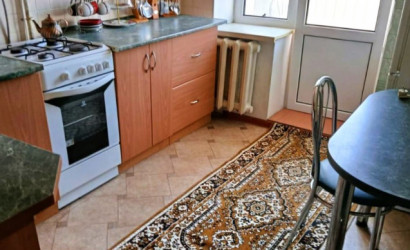 Снять 3-комнатную квартиру на сутки, Гомель, ул. Жемчужная, д. 24. Фото 1