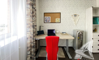  3-этаж.(75.6 м2), Брест(Советская, д.)