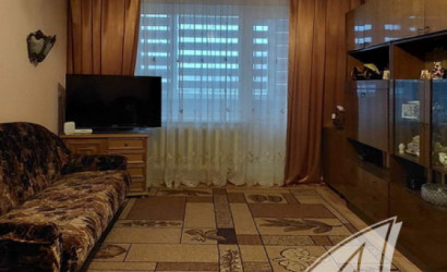 Купить 4-комнатную квартиру, Черни, , . Фото 2