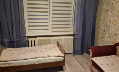 Снять 3-комнатную квартиру на сутки, Молодечно, Великий Гостинец, 121. Фото 3