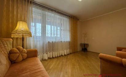 Купить 3-комнатную квартиру, Брест, бульвар Космонавтов, д. . Фото 1