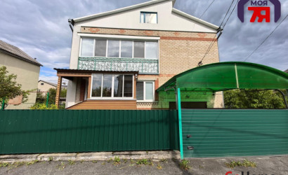  3-этаж.(140.2 м2), Слуцк(Полевой пер.)