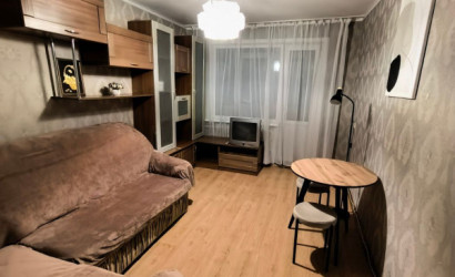 Снять 3-комнатную квартиру на сутки, Новополоцк, ул.Молодежная,51. Фото 1
