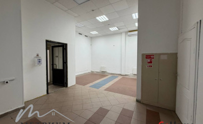 Аренда торгового помещения, Минск, Руссиянова ул., 4,  64.9 кв.м.. Фото 4