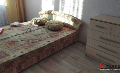 Снять 2-комнатную квартиру на сутки, Миоры, Коммунистическая, 58. Фото 1