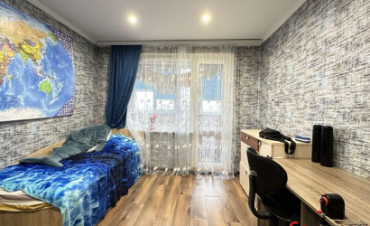 Купить 4-комнатную квартиру, Брест, Краснознаменная ул.. Фото 15