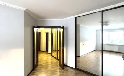 Купить 2-комнатную квартиру, Лида, Лётная, 1Б. Фото 1