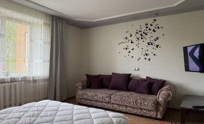 Снять 3-комнатную квартиру на сутки, Кобрин, Советская 115. Фото 3