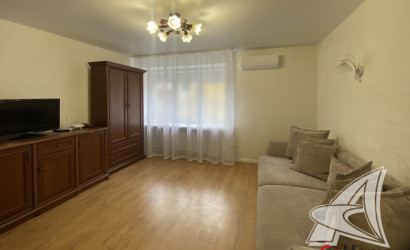 Купить 1-комнатную квартиру, Брест, Центр, ул. Карбышева. Фото 1