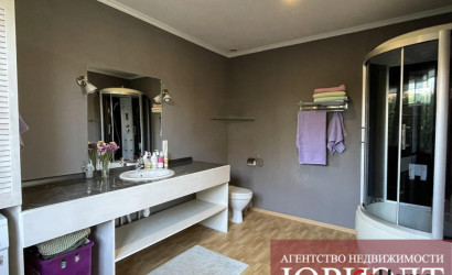 Купить коттедж, Кобрин, Интернациональная, 12 соток. Фото 10