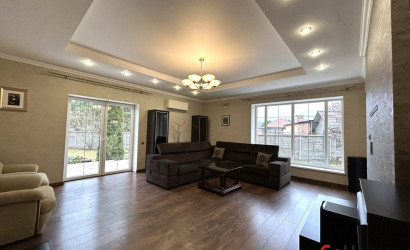 Купить дом, Коробчицы, Семейная, 15 соток. Фото 5