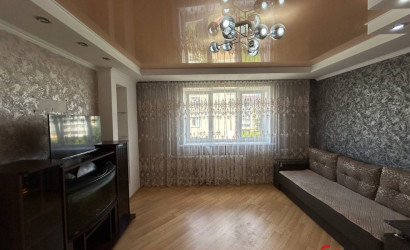 Снять 2-комнатную квартиру на сутки, Ляховичи, Ленина, 37. Фото 1