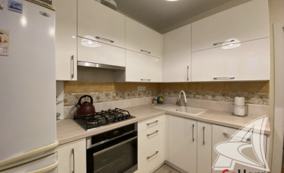 Купить 3-комнатную квартиру, Брест, Дубровка, ул. Сосновая. Фото 1