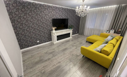 Купить 3-комнатную квартиру, Гродно, Дзержинского, 127Б. Фото 2