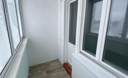 Купить 1-комнатную квартиру, Дружный, Шамановского ул., 43. Фото 9