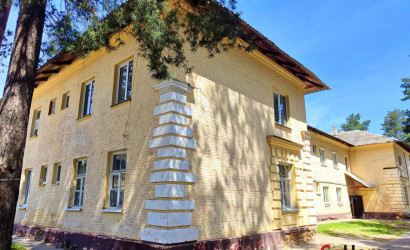 Купить 2-комнатную квартиру, Зеленый Бор, Железнодорожная ул., 1. Фото 2