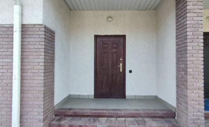 Купить 5-комнатную квартиру, Сонечный, Сосновая, 21. Фото 23