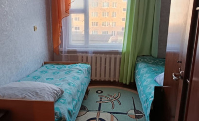 Снять 3-комнатную квартиру на сутки, Островец, Володарского, 37. Фото 5