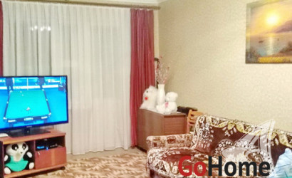 Купить 3-комнатную квартиру, Беловежский, , . Фото 1