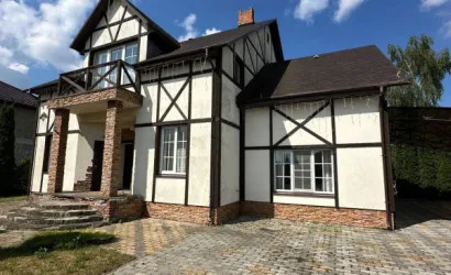  2-этаж.(295 м2), Ченки(Мира)