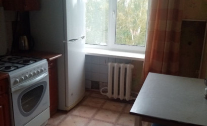 Снять 2-комнатную квартиру на сутки, Дзержинск, Карла Маркса ул, 15. Фото 2