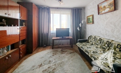 Купить 1-комнатную квартиру, Кобрин, , . Фото 1