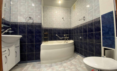 Купить 3-комнатную квартиру, Жлобин, Первомайская ул., 32. Фото 12