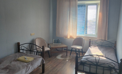 Снять 3-комнатную квартиру на сутки, Белоозерск, Глинского. Фото 6