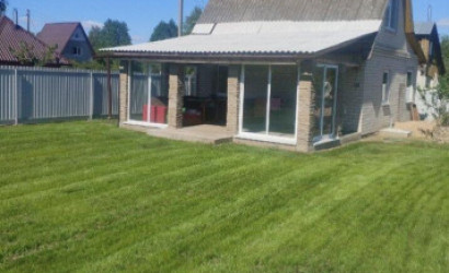 Купить дом в деревне, Авторемонтник, 6.3 соток. Фото 1