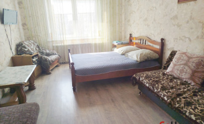 Снять 1-комнатную квартиру на сутки, Жлобин, 19мкр д1 3. Фото 2