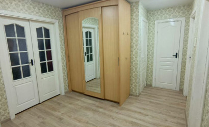 Купить 3-комнатную квартиру, Лида, Александра Невского, 48. Фото 1