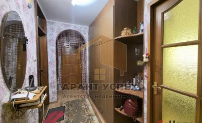  52.5 м2, Кобрин(,)
