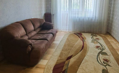 Снять 3-комнатную квартиру на сутки, Чашники, Ленинская ул, 93. Фото 1