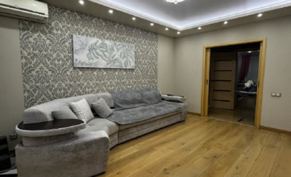 Купить 4-комнатную квартиру, Гомель, Мазурова, 83. Фото 4