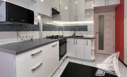 Купить 2-комнатную квартиру, Брест, Восток, ул. Орловская. Фото 2