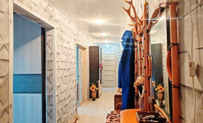 Купить 3-комнатную квартиру, Барановичи, Парковая, 27. Фото 1