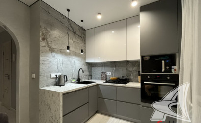 Купить 3-комнатную квартиру, Кобрин, , . Фото 2