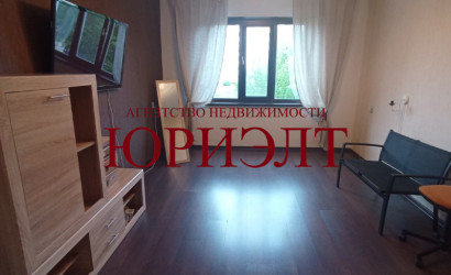 Купить 3-комнатную квартиру, Гомель, Речицкий, 70. Фото 1