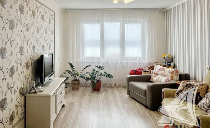 Купить 4-комнатную квартиру, Брест, Ковалево, ул. Октябрьской Революции. Фото 1