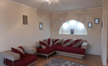 Купить 2-комнатную квартиру, Лида, Советская ул., 30. Фото 1