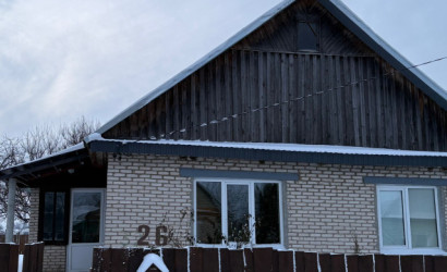 Купить дом, Хойники, ул. 60 Комсомольцев-Подпольщиков, д. 26, 10 соток. Фото 1