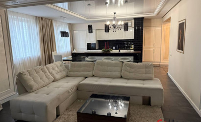 Снять 3-комнатную квартиру, Минск, Тургенева ул. 1 (Советский район). Фото 1