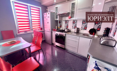 Купить 3-комнатную квартиру, Щучин, Островского, 19. Фото 1