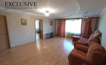 Купить 4-комнатную квартиру, Новополоцк, Молодежная ул., 59. Фото 1