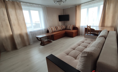 Снять 2-комнатную квартиру на сутки, Брест, бульвар Шевченко, д. 10. Фото 1